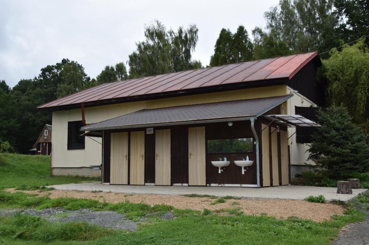 Hotel Areál Ontario Kyselka Kyselka  Exterior foto